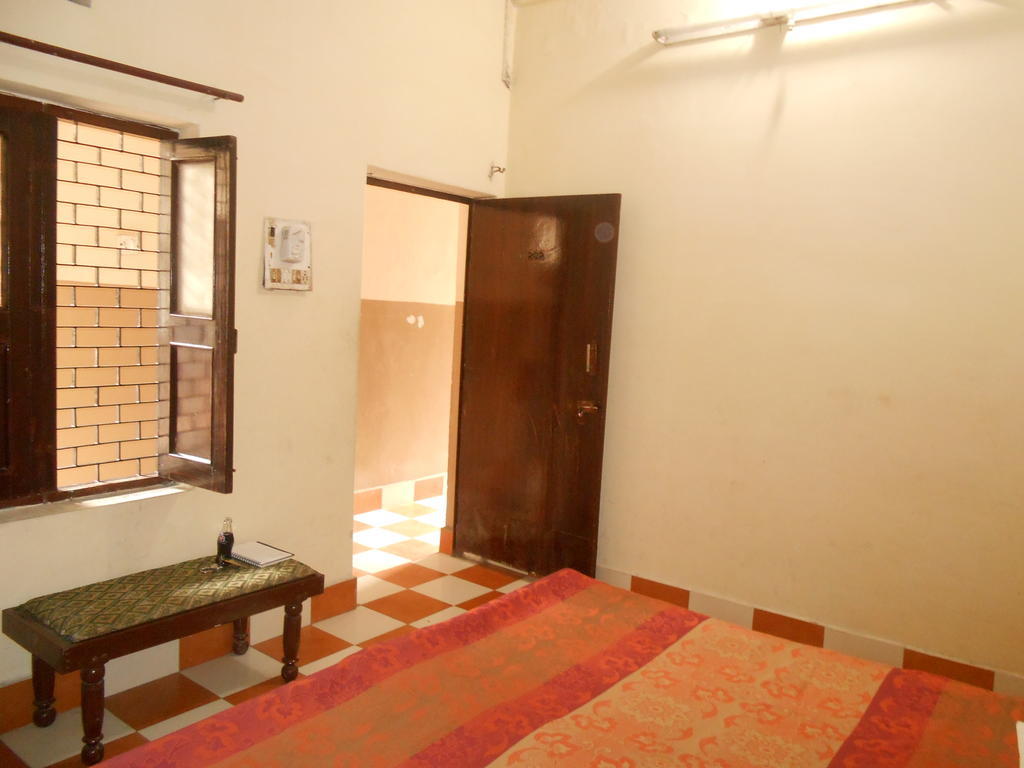 Gaurav Guest House Mathura Kamer foto